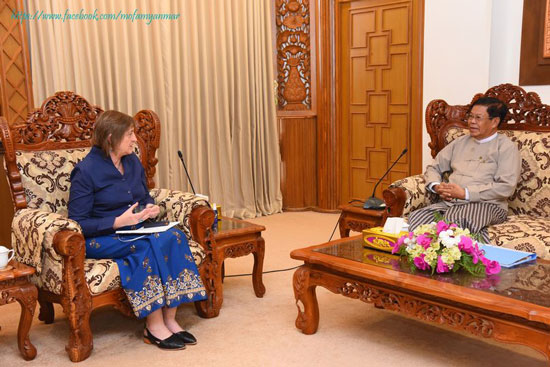 ဒုတိယဝန်ကြီးချုပ်နှင့် နိုင်ငံခြားရေးဝန်ကြီးဌာန၊ ပြည်ထောင်စုဝန်ကြီး ဦးသန်းဆွေက အပြည်ပြည်ဆိုင်ရာ ကြက်ခြေနီကော်မတီ၏ မြန်မာနိုင်ငံဆိုင်ရာ ဌာနေကိုယ်စားလှယ် Ms. Elena Ajmone Sessera အား လက်ခံတွေ့ဆုံ