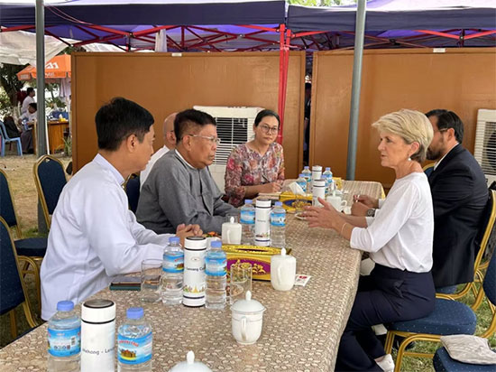ဒုတိယဝန်ကြီးချုပ်နှင့် နိုင်ငံခြားရေးဝန်ကြီးဌာန ပြည်ထောင်စုဝန်ကြီး ဦးသန်းဆွေက ကုလသမဂ္ဂအတွင်းရေးမှူးချုပ်၏ မြန်မာနိုင်ငံဆိုင်ရာ အထူးကိုယ်စားလှယ် Ms. Julie Bishop ကို လက်ခံတွေ့ဆုံ