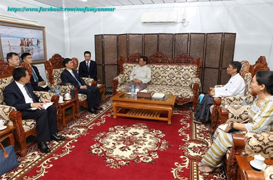 ပြည်ထောင်စုသမ္မတမြန်မာနိုင်ငံတော်၊ ဒုတိယဝန်ကြီးချုပ်နှင့်ပြည်ထောင်စုဝန်ကြီး နိုင်ငံခြား ရေးဝန်ကြီးဌာန၊ ဦးသန်းဆွေသည် တရုတ်ပြည်သူ့သမ္မတနိုင်ငံ၊ နိုင်ငံခြားရေးဝန်ကြီးဌာန၊ တရုတ် ပြည်သူ့လုံခြုံရေးဝန်ကြီးဌာန၊ လက်ထောက်ဝန်ကြီး မစ္စတာလျှိုကျုံးရီ ကို လက်ခံတွေ့ဆုံ