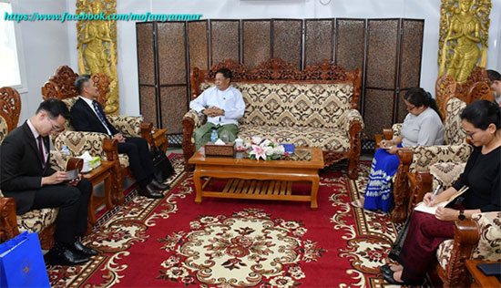 ဒုတိယဝန်ကြီးချုပ်နှင့် နိုင်ငံခြားရေးဝန်ကြီးဌာန၊ ပြည်ထောင်စုဝန်ကြီး ဦးသန်းဆွေက မြန်မာနိုင်ငံဆိုင်ရာ ထိုင်းသံအမတ်ကြီး မစ္စတာ မုံခွန်းဝိစစ်စတန်အား လက်ခံတွေ့ဆုံ