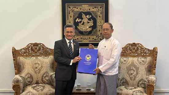 နိုင်ငံခြားရေးဝန်ကြီးဌာန ဒုတိယဝန်ကြီးက မြန်မာနိုင်ငံဆိုင်ရာ ထိုင်းသံအမတ်ကြီးအား လက်ခံတွေ့ဆုံ (၁၅-၈-၂၀၂၅၊ နေပြည်တော်)