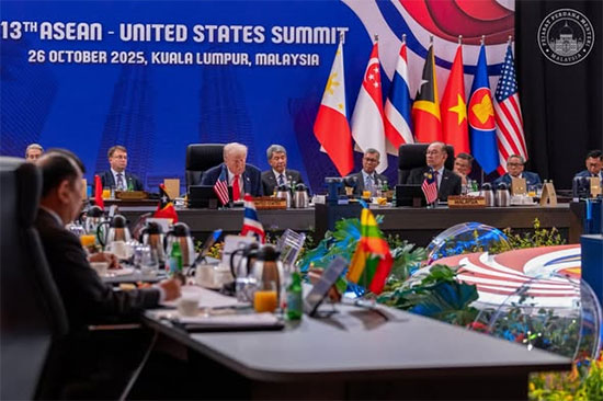 (၄၇) ကြိမ်မြောက် အာဆီယံထိပ်သီးအစည်းအဝေးနှင့် ဆက်စပ်ထိပ်သီးအစည်းအဝေးနှင့် အခမ်းအနားများသို့ မြန်မာကိုယ်စားလှယ်အဖွဲ့ တက်ရောက်