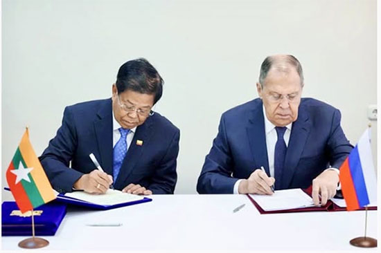 ပြည်ထောင်စုဝန်ကြီး ဦးသန်းဆွေ တတိယအကြိမ် ယူရေးရှားဒေသ လုံခြုံရေးဆိုင်ရာ မင့်စ်နိုင်ငံတကာ အဆင့်မြင့်ညီလာခံသို့ တက်ရောက်လာသည့် နိုင်ငံခြားရေးဝန်ကြီးများနှင့် သီးခြားစီတွေ့ဆုံ