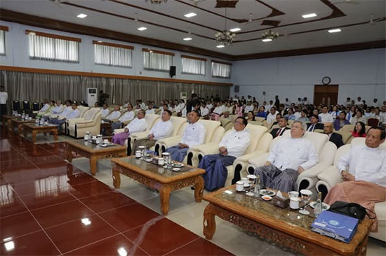 မြန်မာသံတမန်သင်တန်းကျောင်း တည်ထောင်ဖွင့်လှစ်ခြင်း အခမ်းအနားနှင့် သံတမန်ရေးရာဘွဲ့လွန်ဒီပလိုမာသင်တန်း အမှတ်စဉ် (၁/၂၀၂၅) ဖွင့်ပွဲအခမ်းအနား ကျင်းပ နေပြည်တော်၊ ၂၀၂၅ ခုနှစ်၊ ဇူလိုင်လ ၂၈ ရက်