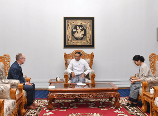နိုင်ငံခြားရေးဝန်ကြီးဌာန၊ ဒုတိယဝန်ကြီး ဦးကိုကိုကျော်က ကုလသမဂ္ဂစီမံကိန်းဝန်ဆောင်မှုရုံး (UNOPS) ၏ မြန်မာနိုင်ငံဆိုင်ရာ ယာယီညွှန်ကြားရေးမှူးနှင့် ယာယီဌာနေကိုယ်စားလှယ်အား လက်ခံတွေ့ဆုံ